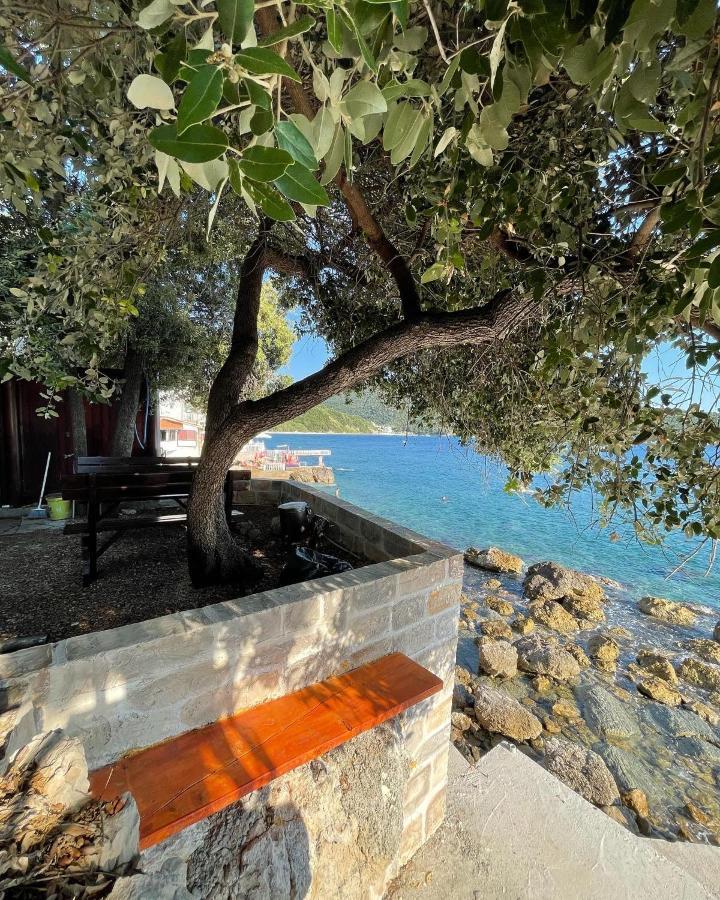 Apartman Ail 2 Ulcinj Exterior foto